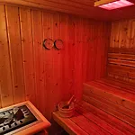 Holzhütte-camping-pod Mit Sauna&frühstück, Bad über Terasse Erreichbar Campingplatz *