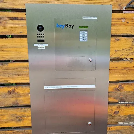 Holzhuette-camping-pod Mit Sauna & Fruehstueck, Bad Ueber Terasse Erreichbar Кемпинг Галль