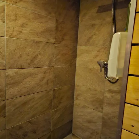 Кемпинг Holzhuette-camping-pod Mit Sauna & Fruehstueck, Bad Ueber Terasse Erreichbar