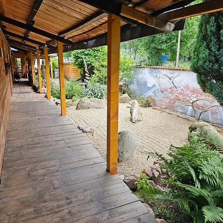 Holzhuette, Camping-Pod Inklusive Sauna & Fruehstueck, Bad & Wc Ueber Die Terrasse *