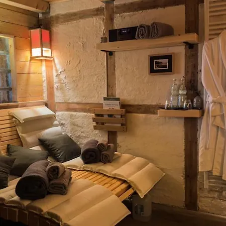 Kemping Camping-fass Inklusive Sauna & Fruehstueck, Bad & Wc Ueber Terrasse