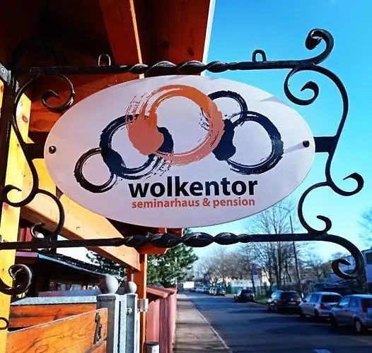 Holzhuette, Camping-Pod Inklusive Sauna & Fruehstueck, Bad & Wc Ueber Die Terrasse Halle (Saale)